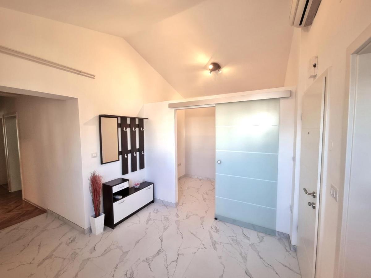 Apartment Ivis Vinkuran Exterior foto